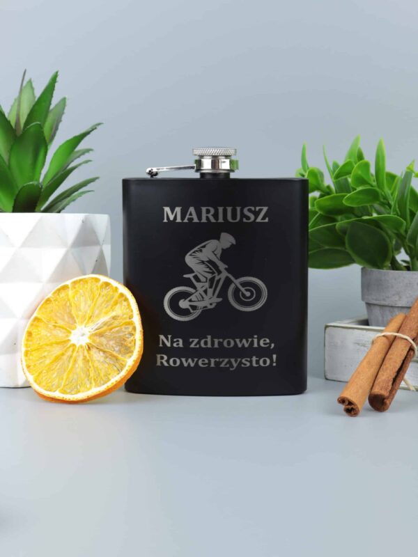 Personalizowany prezent piersiówka