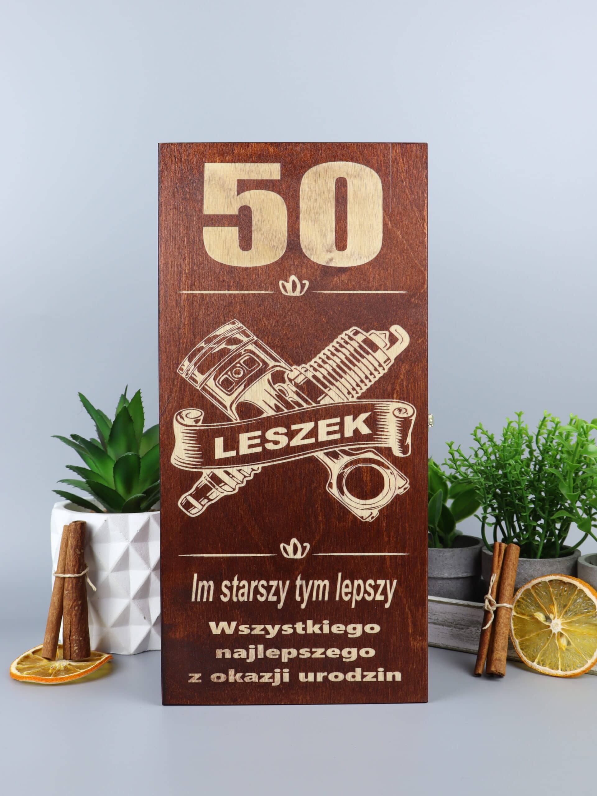 Skrzynka na whisky z grawerem