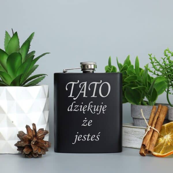 Personalizowany prezent piersiówka z grawerem