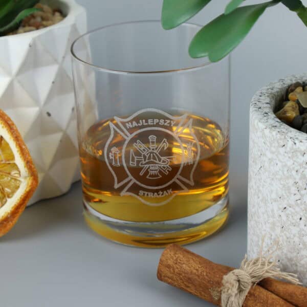 Prezent dla strażaka z grawerem szklanka
