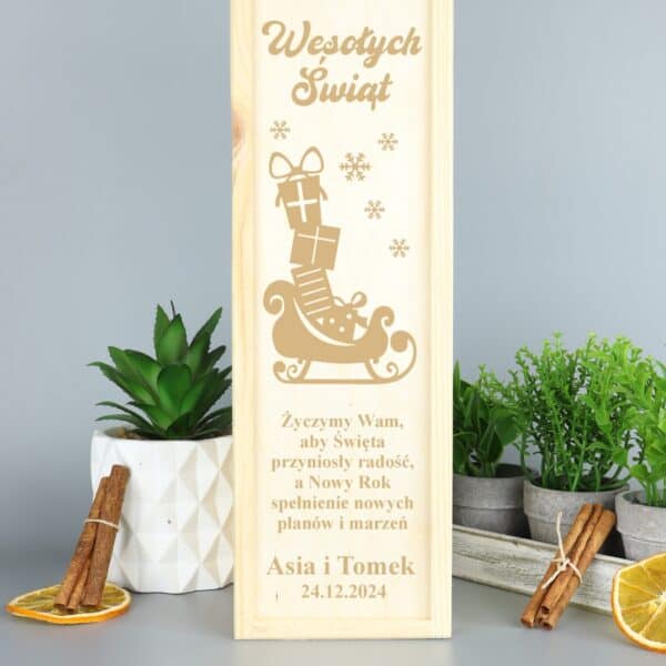 Skrzynka z grawerem na święta dla niej