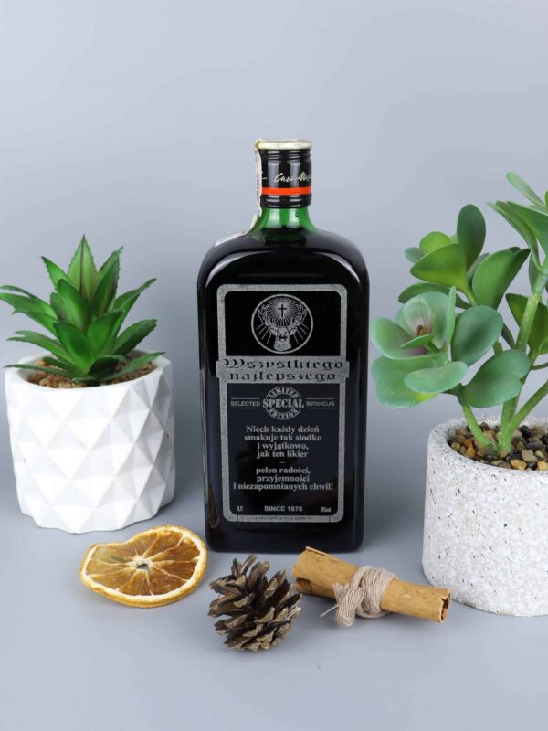 J&auml;germeister z grawerem