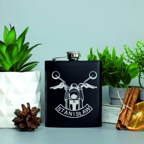 Piersiówka dla motocyklisty