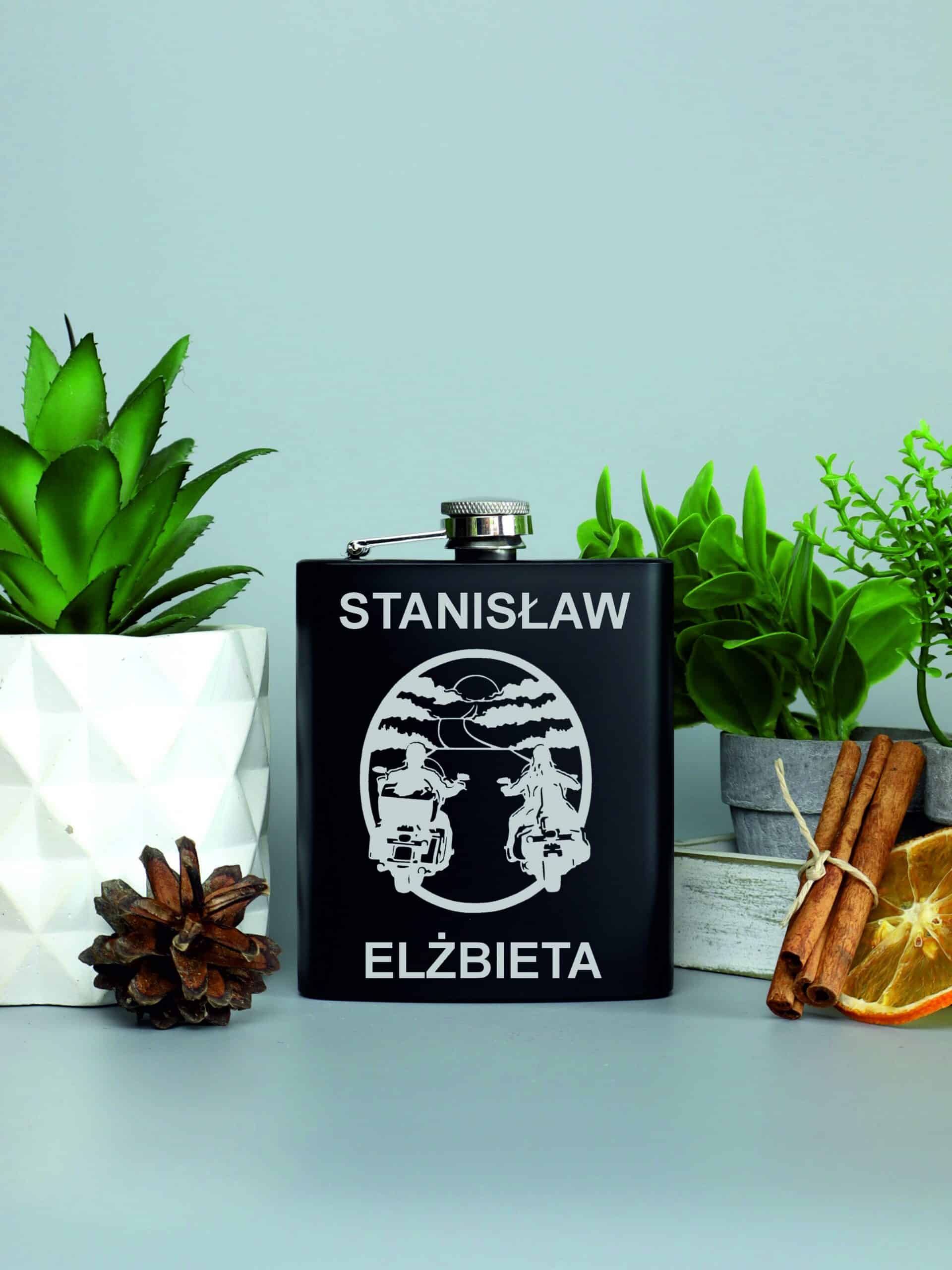 Piersiówka dla motocyklisty