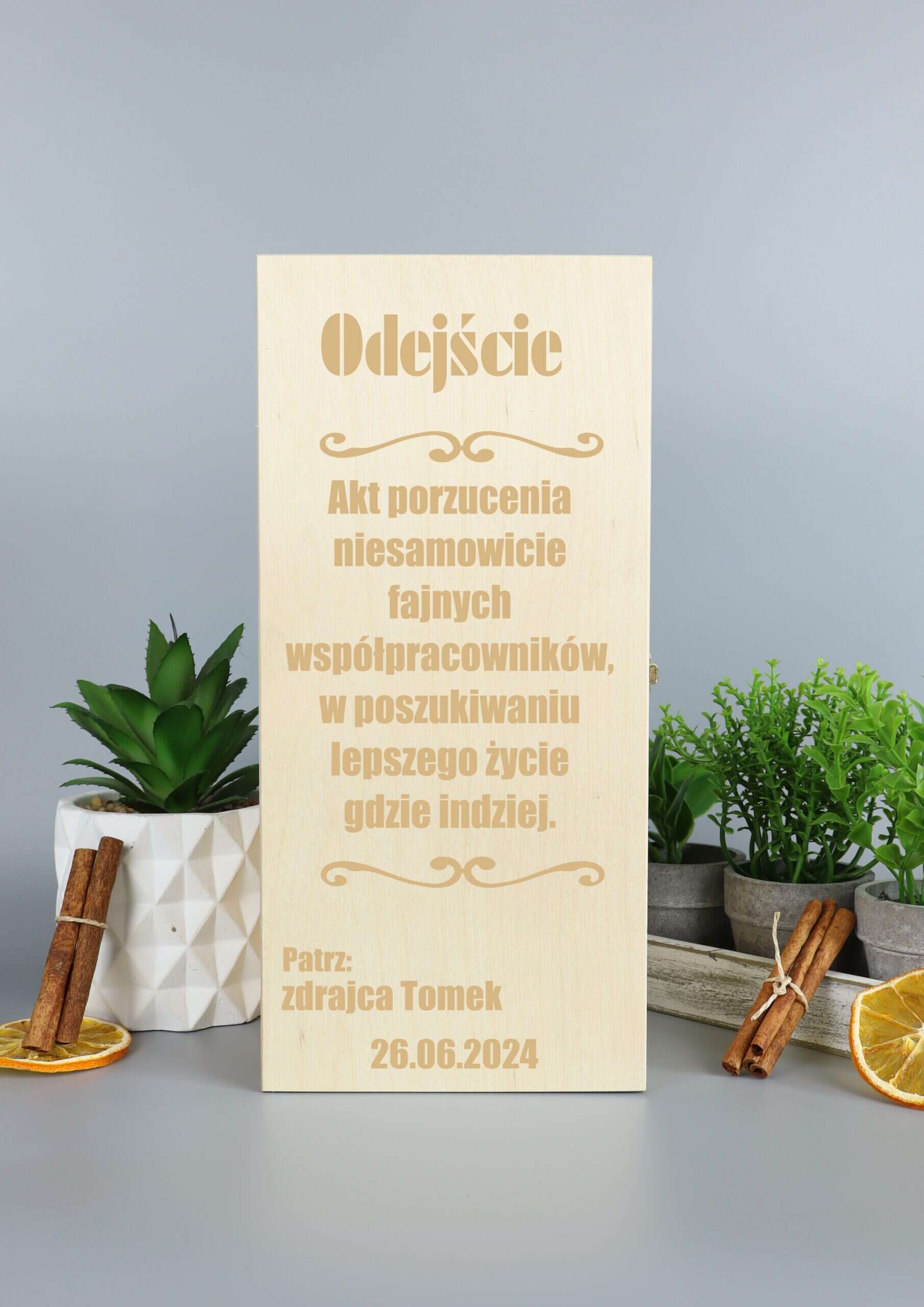 Skrzynka na whisky z grawerem