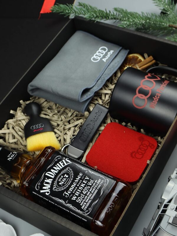 zestaw prezentowy jack daniels audi