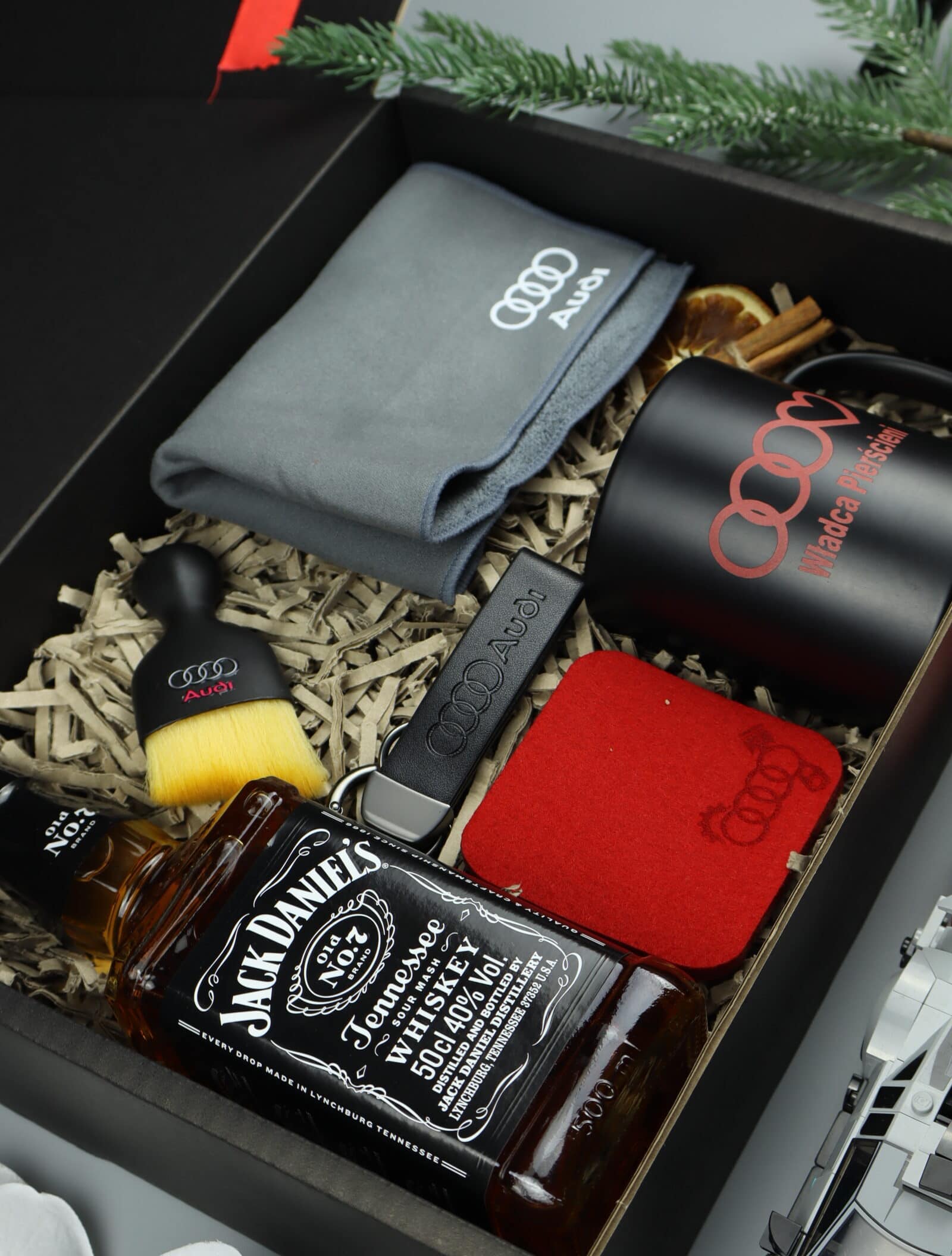 zestaw prezentowy jack daniels audi