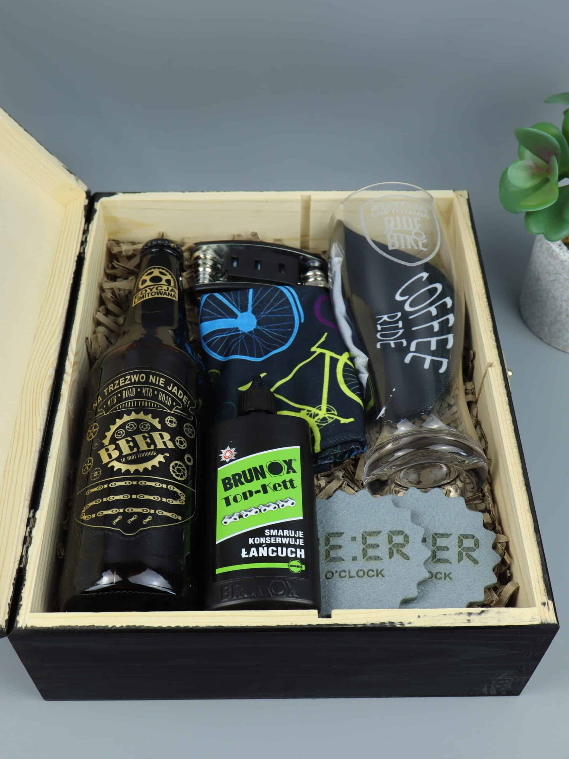 zestaw prezentowy z kuflem dla rowerzysty