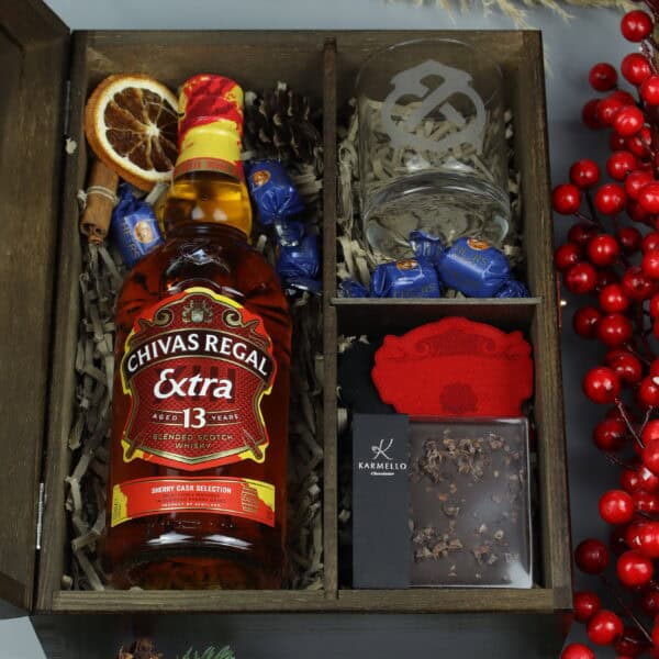 Chivas Regal prezentowy zestaw