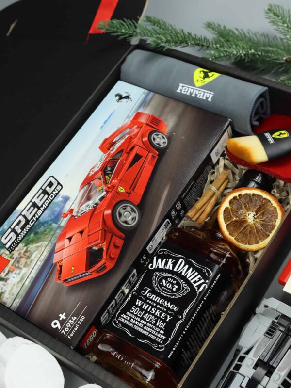 Prezent Ferarri LEGO