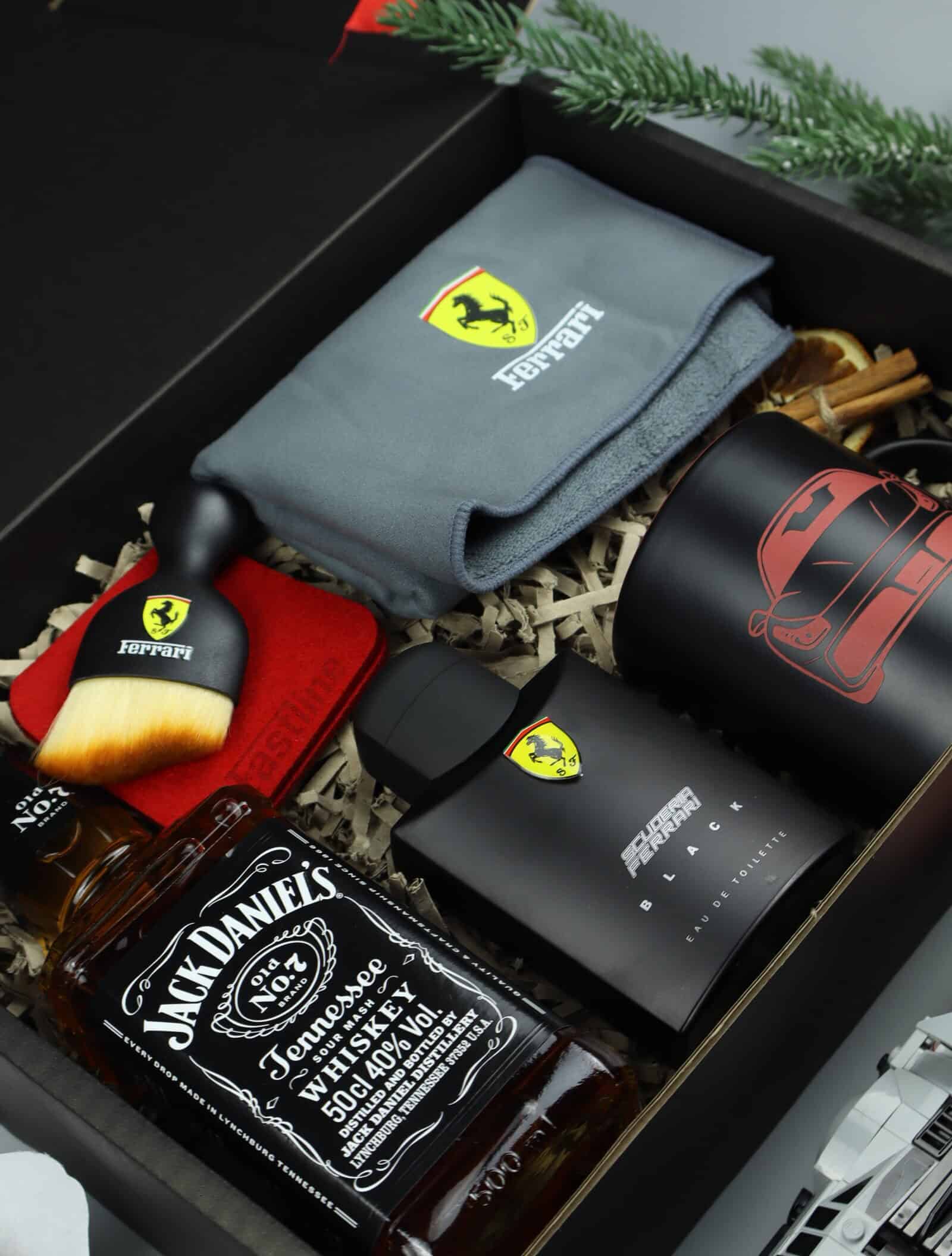 ferrari zestaw z whisky