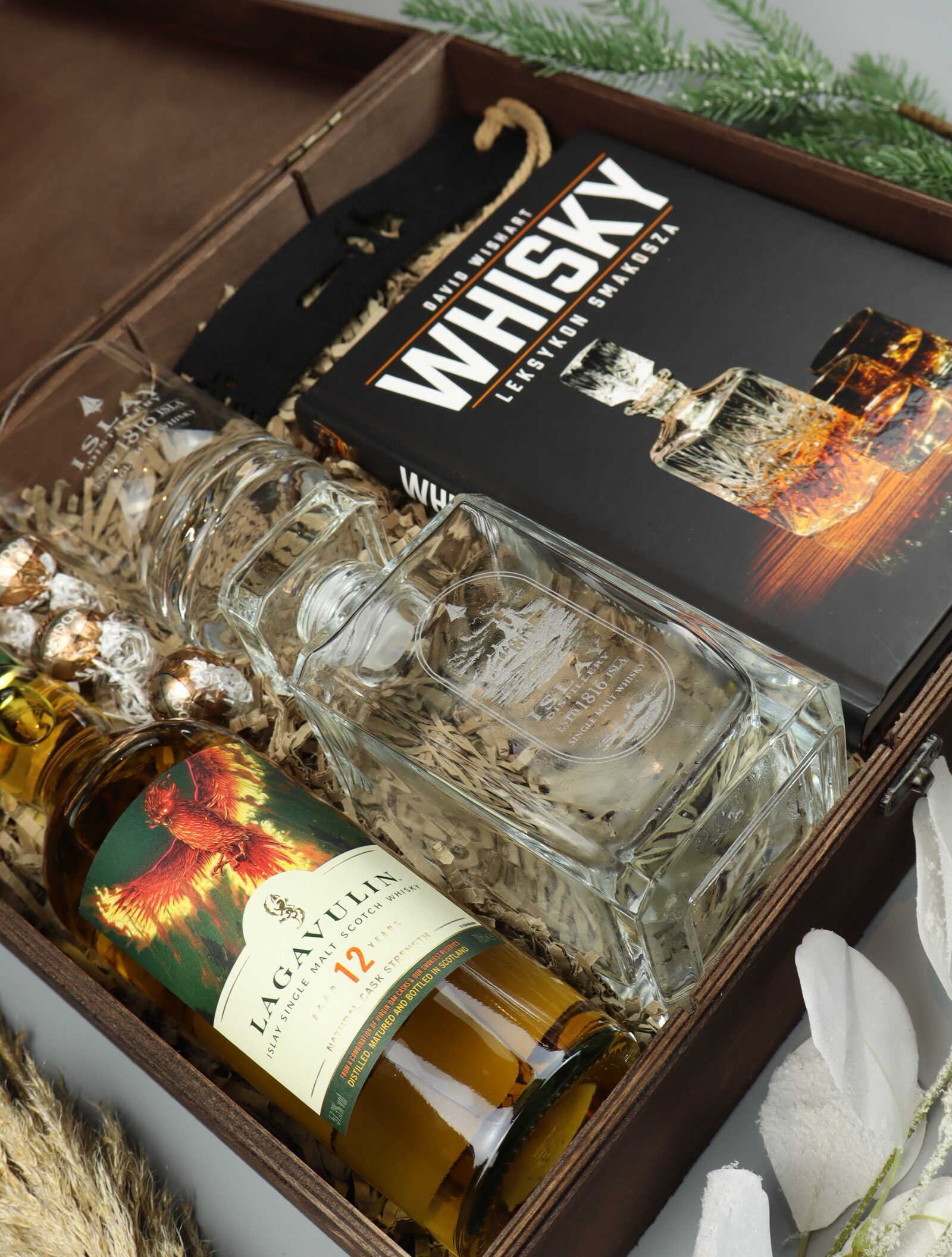 lagavulin prezentowy box