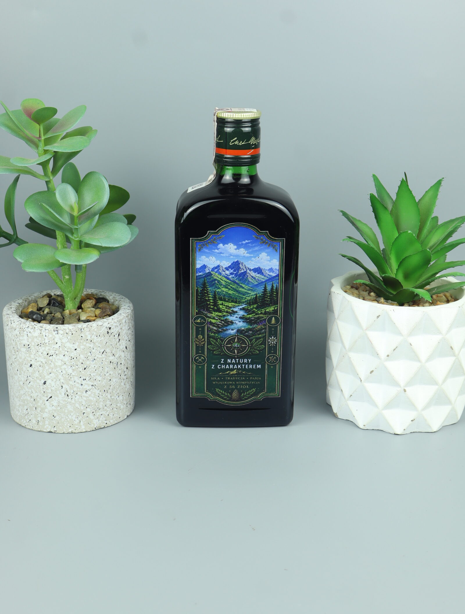 Jagermeister z grawerem gory prezent