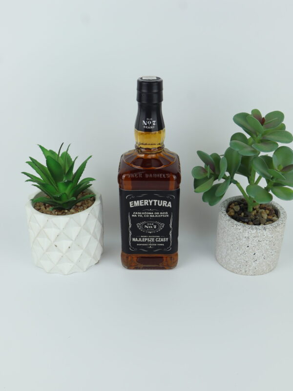 prezent na emeryture whiskey jack