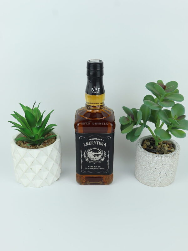 Prezent na emeryturę Jack Daniels z personalizowaną etykietą i dedykacją